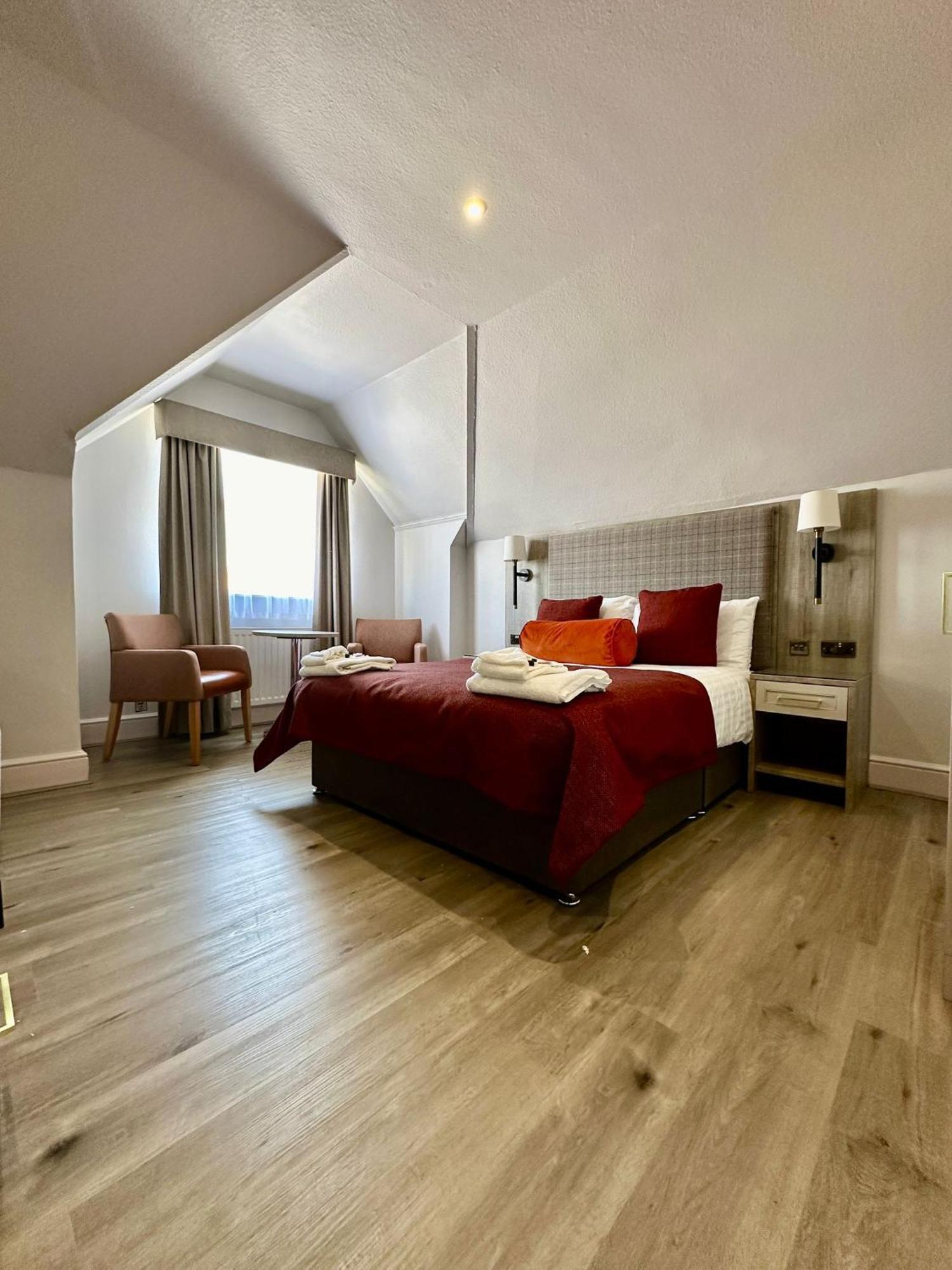 Hotel Coco Felixstowe Exteriör bild