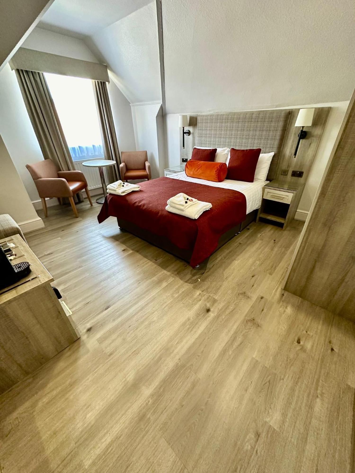 Hotel Coco Felixstowe Exteriör bild
